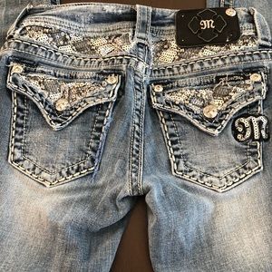 Miss Me JE8017BL Boot Size 25 Distessed Jeans